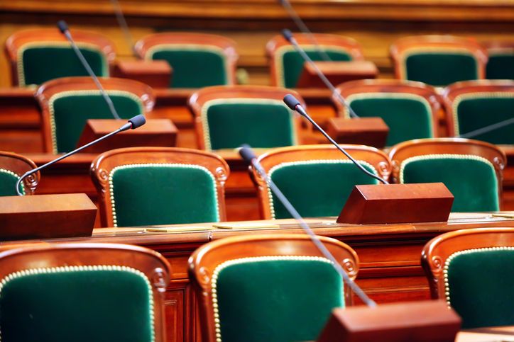 Parliament chooses a Brexit ‘trick’ for Halloween 2019